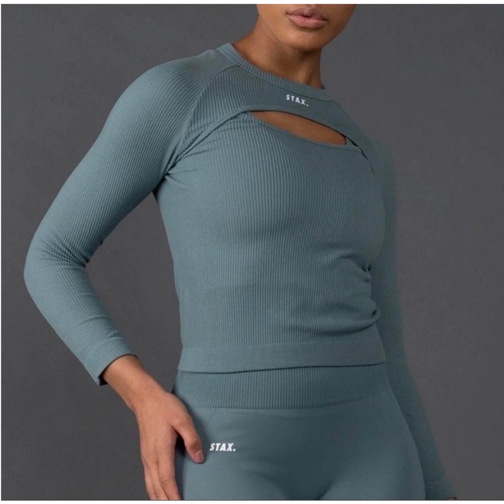 Stax Long-sleeve work out top